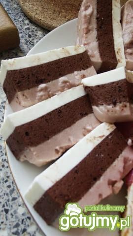 mleczna pianka - trzy kolory