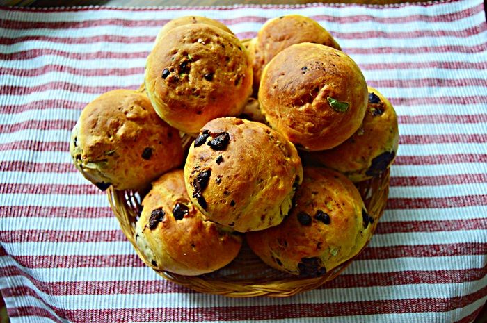 Mleczne bułeczki z czekoladą i pestkami dyni