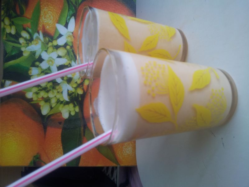 Mleczny napój z batatem  Mleczny napój z batatem