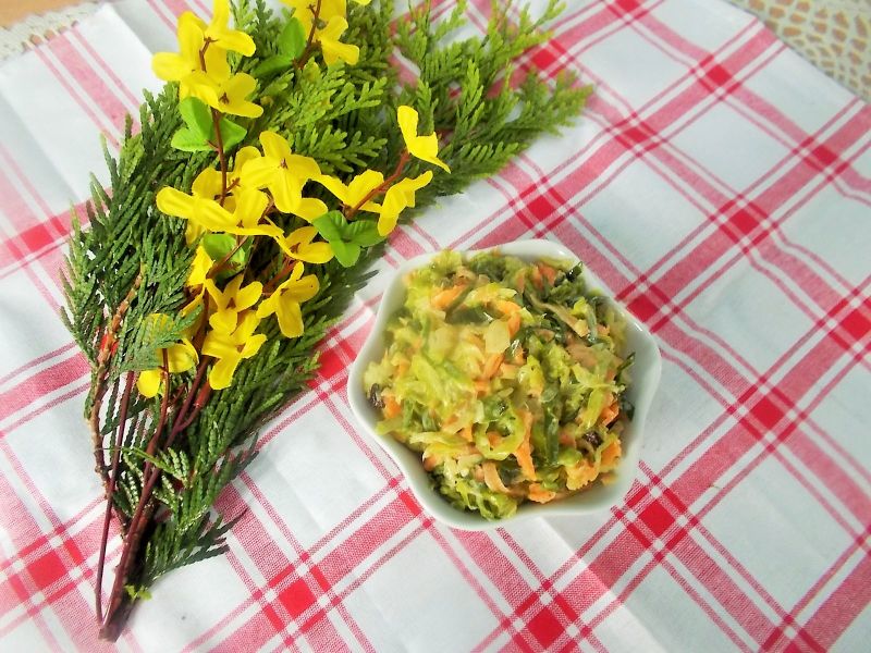 Młoda kapusta na śmietanie