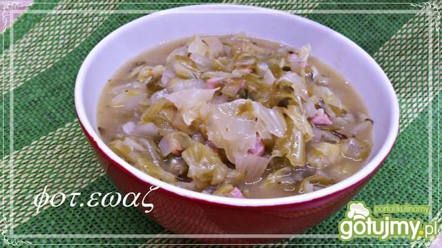 Młoda kapusta z boczkiem i cebulą Młoda kapusta z boczkiem i cebulą