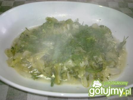 Młoda kapusta z koperkiem Młoda kapusta z koperkiem