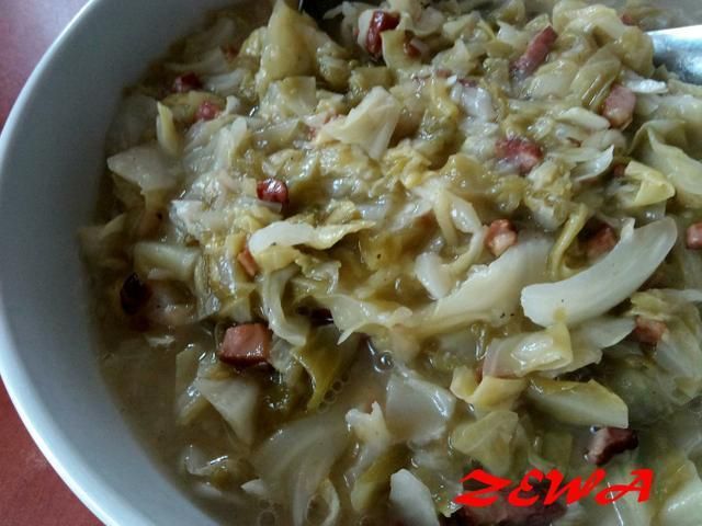 Młoda kapusta zasmażana