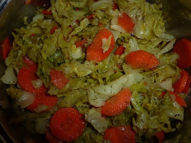  Młoda kapustka z marchewką