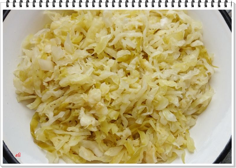 Młoda kiszona kapusta Eli Młoda kiszona kapusta Eli