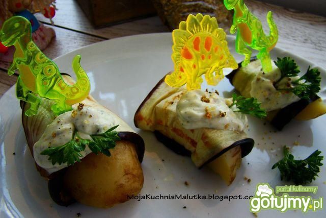 Młode ziemniaczki zawijane w grillowaneg