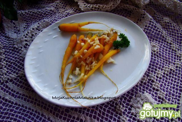 Młodziutkie marchewki  Młodziutkie marchewki