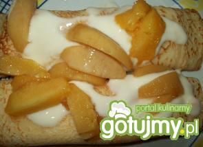 Mocno brzoskwiniowe naleśniki Mocno brzoskwiniowe naleśniki