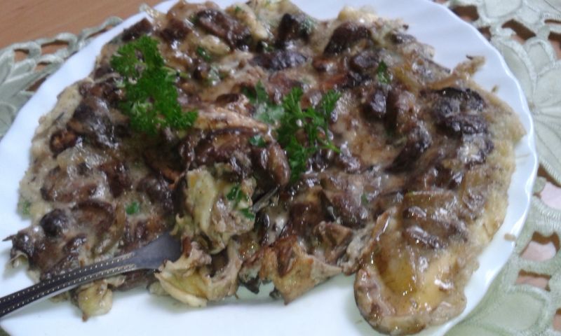Mocno grzybowy omlet