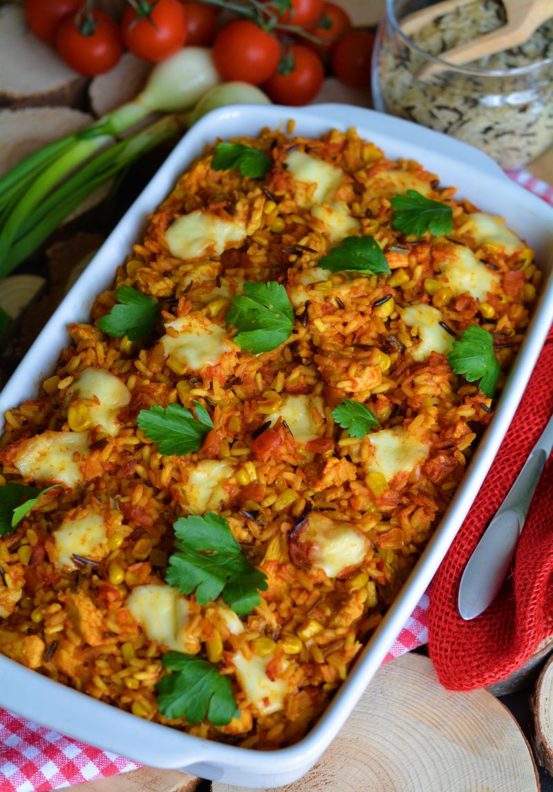 Mocno pomidorowa zapiekanka z kurczakiem