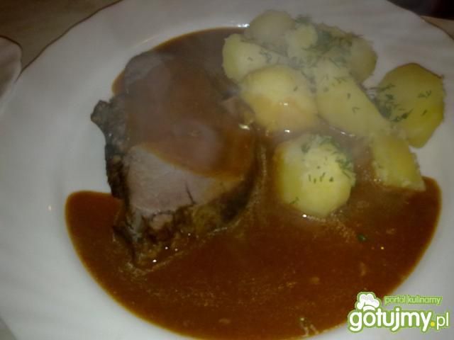 Moja biała pieczeń wieprzowa z sosem