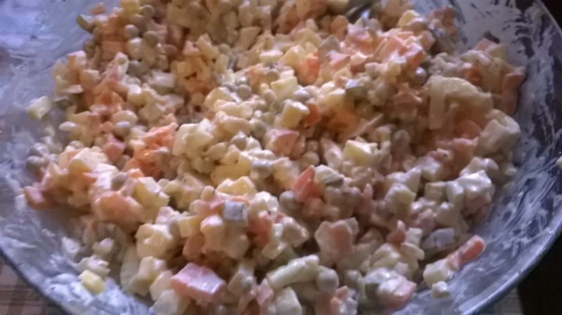 Moja polska sałatka jarzynowa