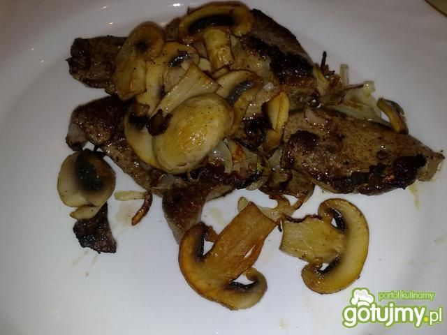 Moja wątróbka wieprzowa z pieczarkami