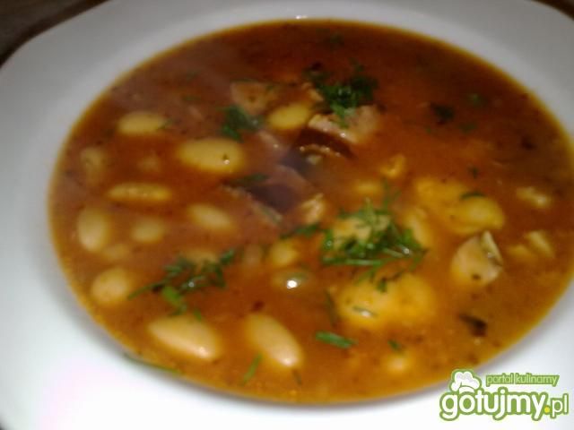 Moja zupa fasolowa z kiełbasą