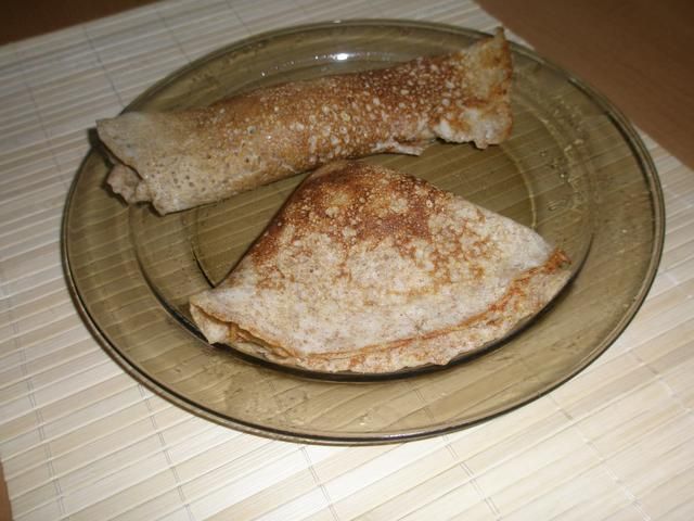 Moje naleśniki razowe :) Moje naleśniki razowe :)