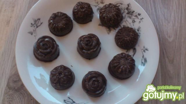 Moje pierwsze pralinki :)