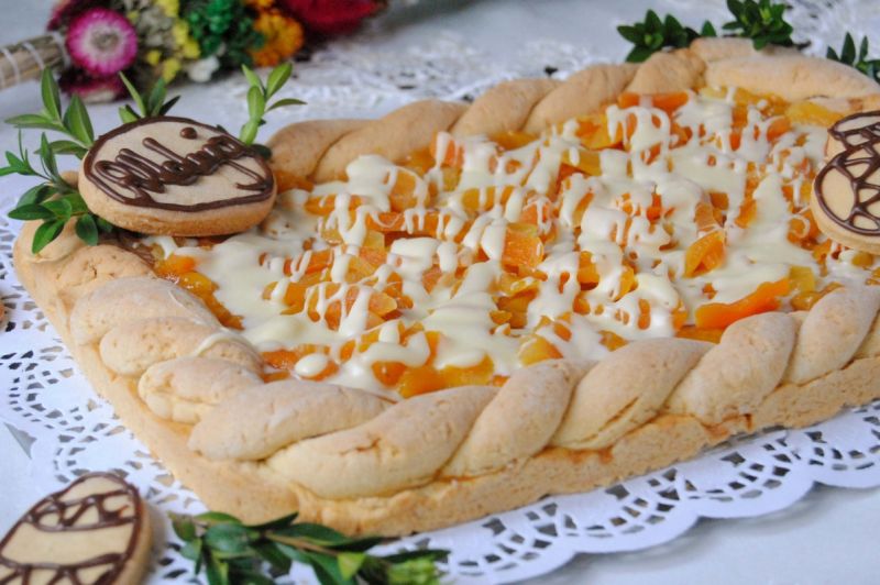 Morelowo-brzoskwiniowy  mazurek