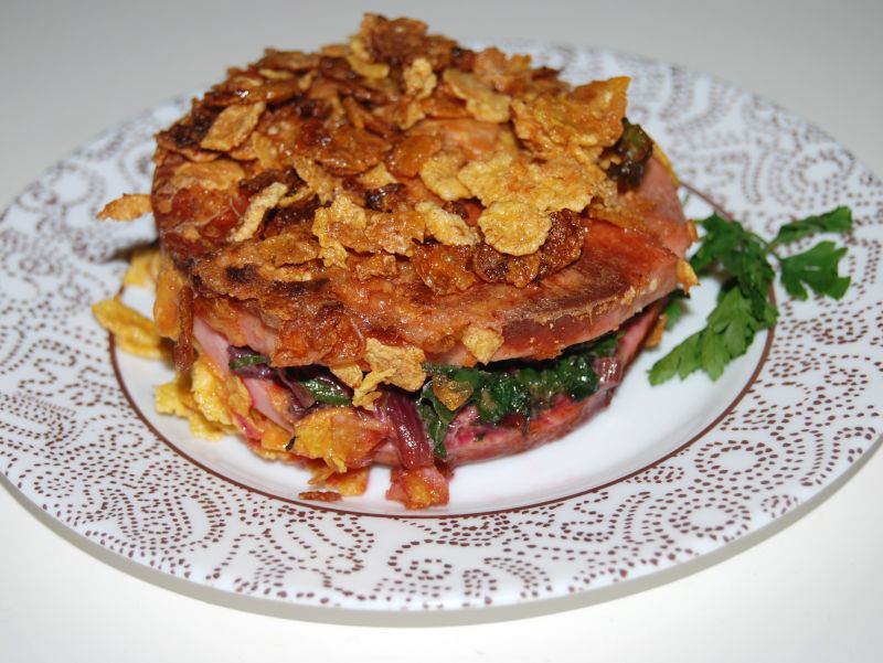 Mortadela z botwinką i serem feta