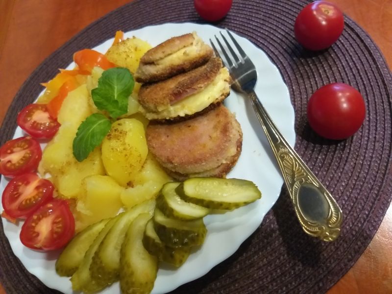 Mortadela z serem - kotlety 
