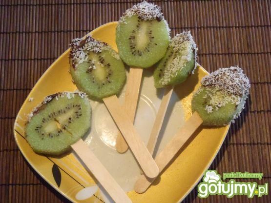 Mroźne lizaki z kiwi Mroźne lizaki z kiwi