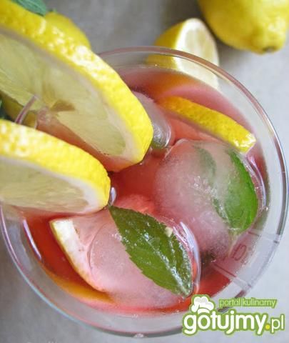 Mrożona herbatka brzoskwinia z cytryną