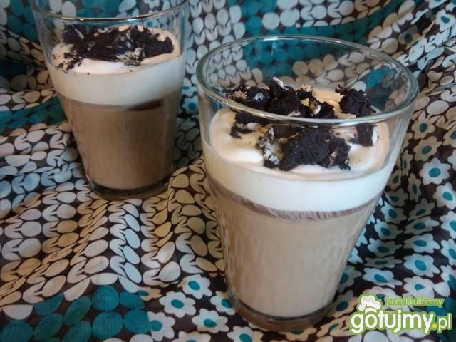 Mrożona kawa z ciasteczkiem