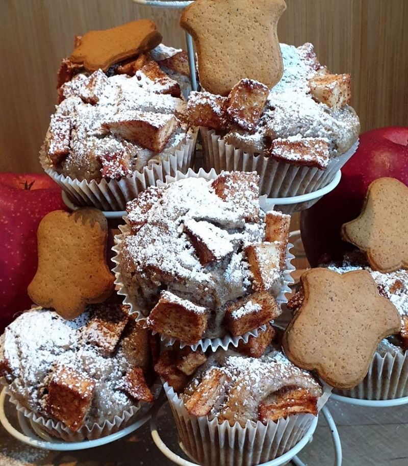 Muffinki bananowe z jabłkami - wegańskie