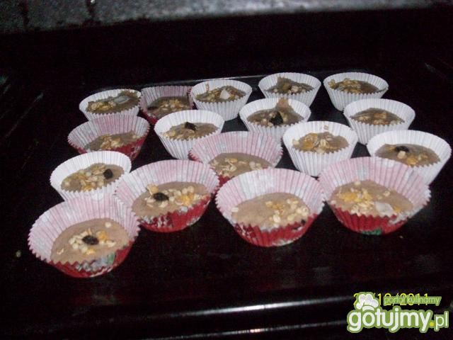 muffinki bananowo-cynamonowe z mussli