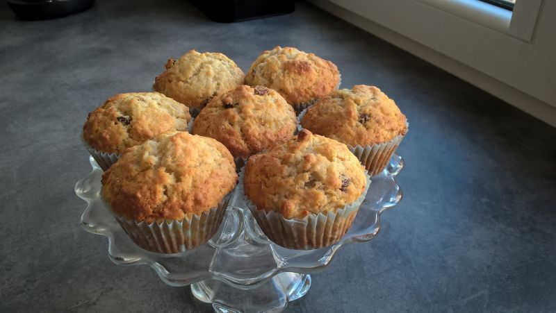 Muffinki bananowo-kokosowe z rodzynkami Muffinki bananowo-kokosowe z rodzynkami