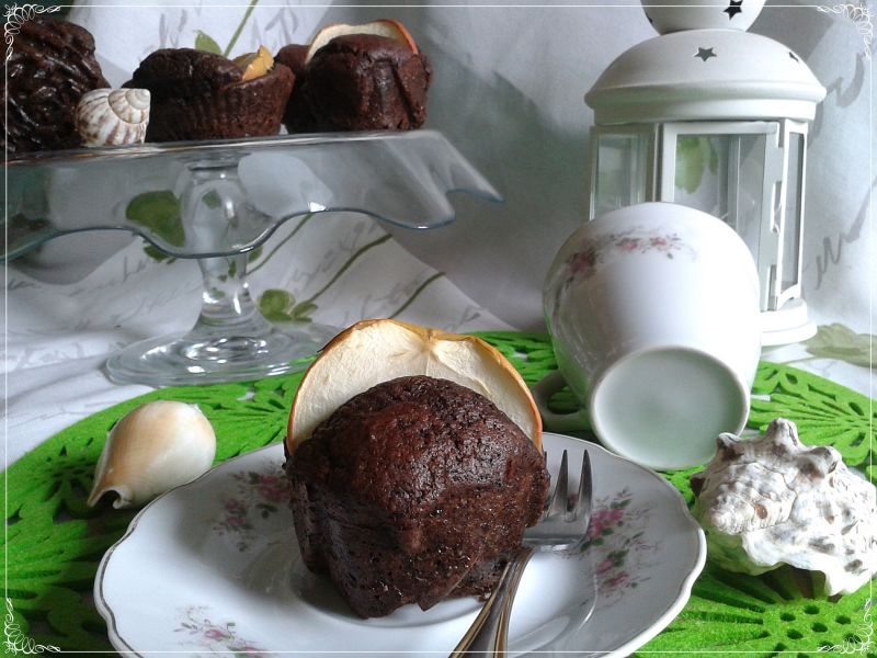 Muffinki brownie z jabłuszkiem  Muffinki brownie z jabłuszkiem