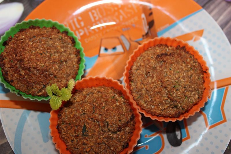 Muffinki cukiniowo- kokosowe