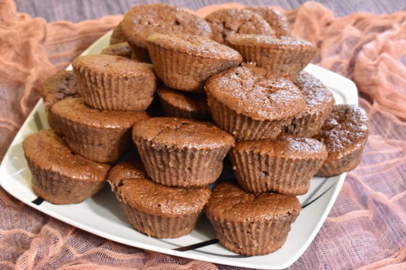 Muffinki czekoladowe z dżemem z porzeczki Muffinki czekoladowe z dżemem z porzeczki