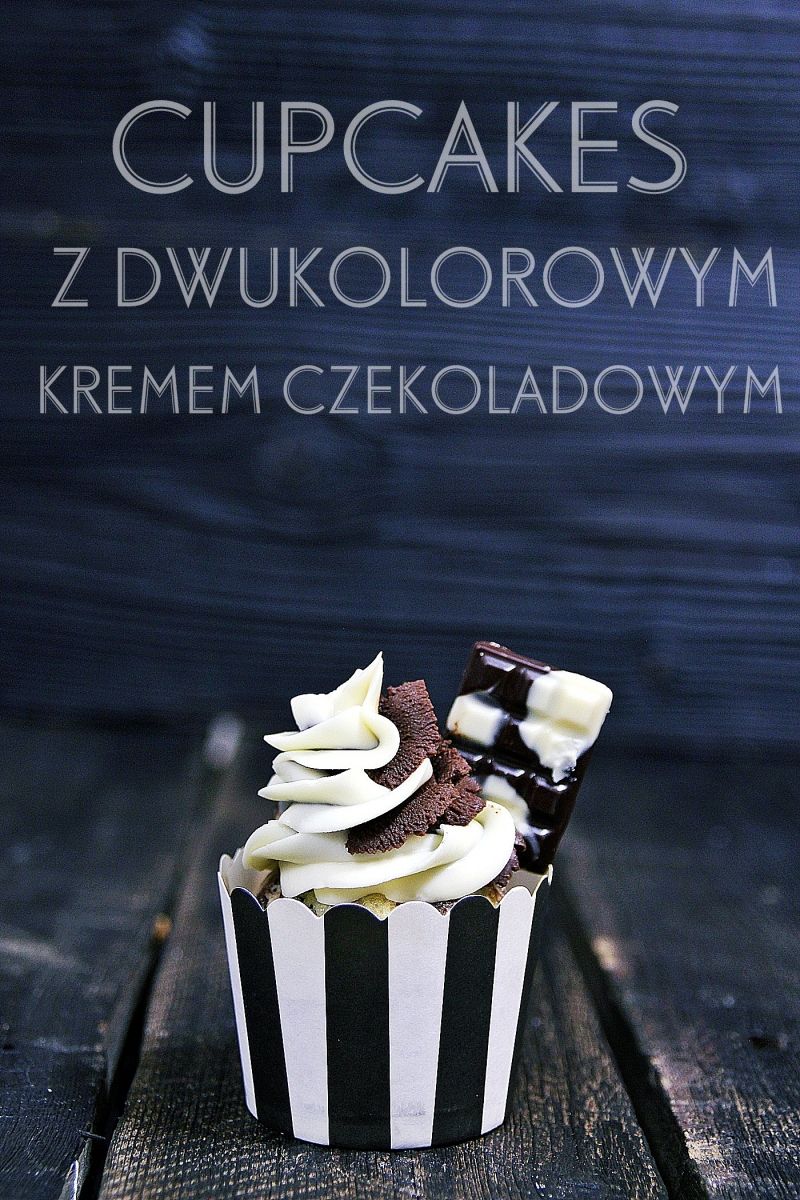 Muffinki dwukolorowe z dwukolorowym kremem 
