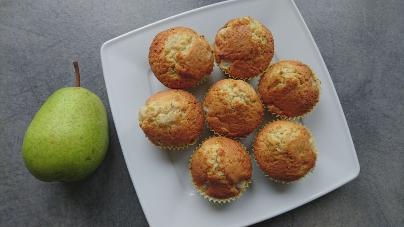 Muffinki gruszkowe z olejem kokosowym