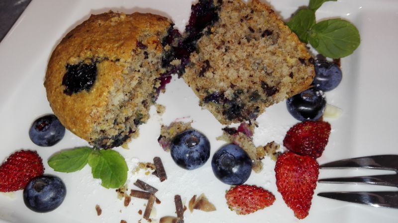 Muffinki jagodowo-czekoladowe