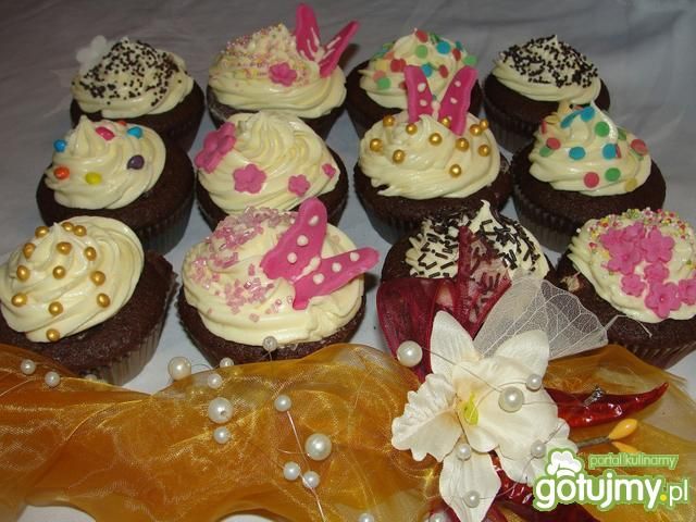 Muffinki kakaowe z kokosem