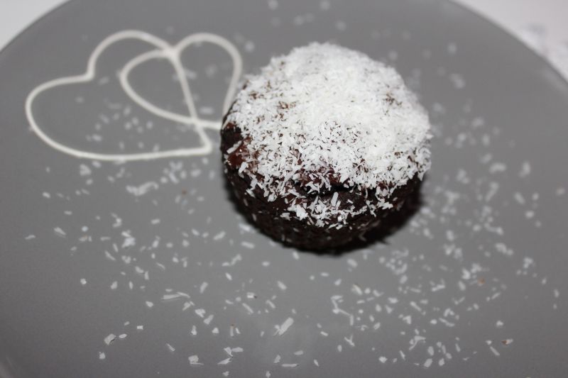 Muffinki mocno czekoladowe z kokosem