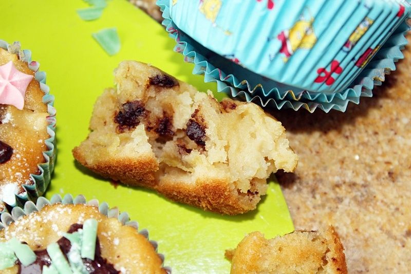 Muffinki mocno jabłkowe z nutą mięty i czekoladą