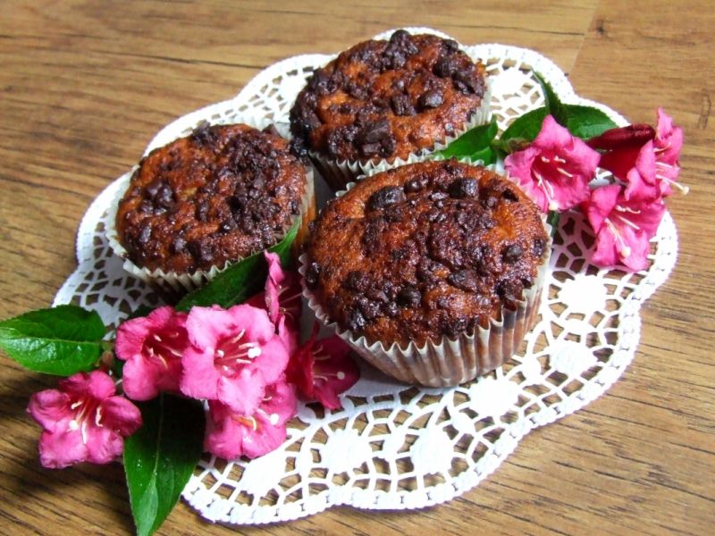 Muffinki z bananami i czekoladą Muffinki z bananami i czekoladą