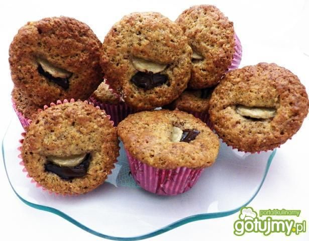 Muffinki z bananem i czekoladą