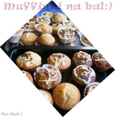 Muffinki z czekoladą truskwkowo-jogurt.