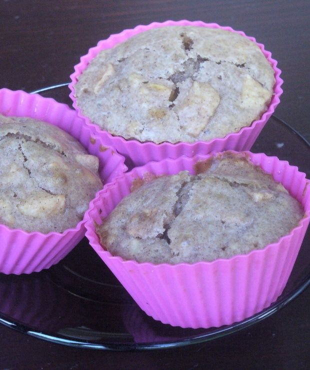 Muffinki z jabłkami