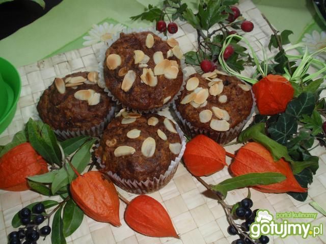 Muffinki z jabłkiem i marchewką Muffinki z jabłkiem i marchewką