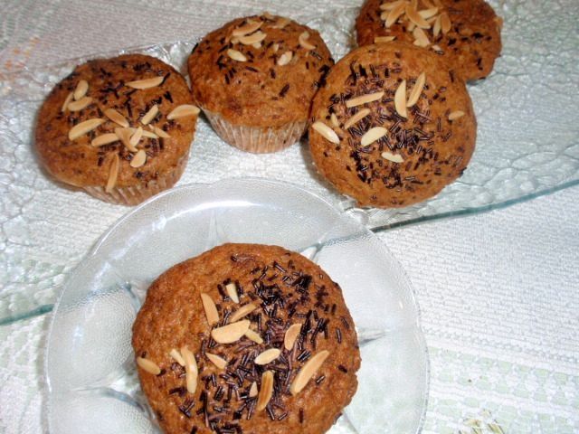 Muffinki   z jabłkiem tartym