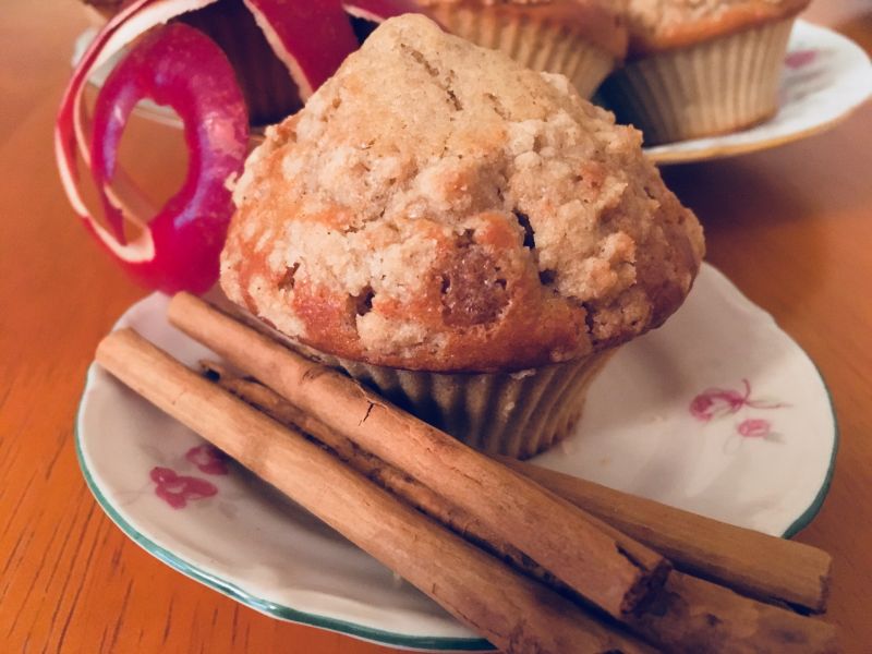 Muffinki z jabłuszkiem i cynamonem