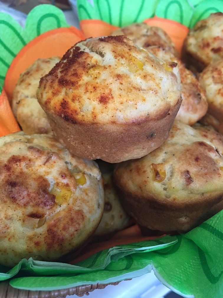 Muffinki z kurczakiem i kukurydzą