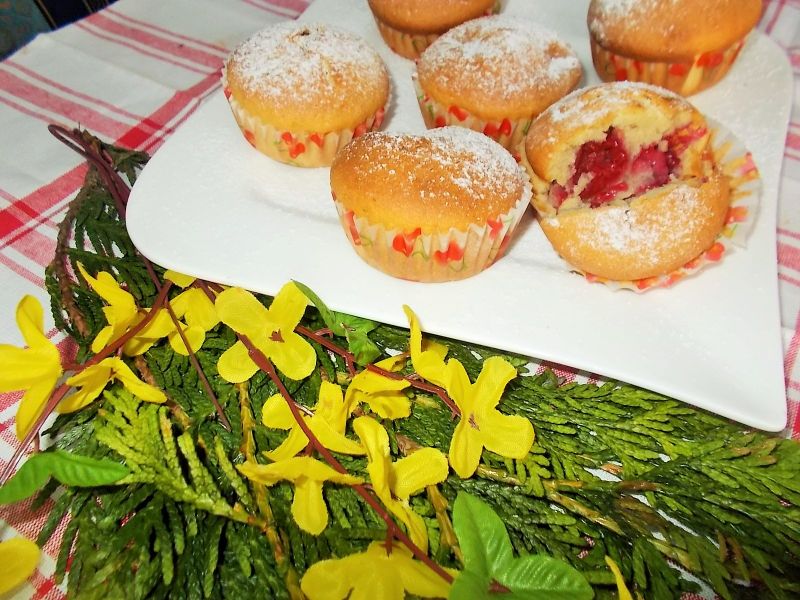 Muffinki z malinami