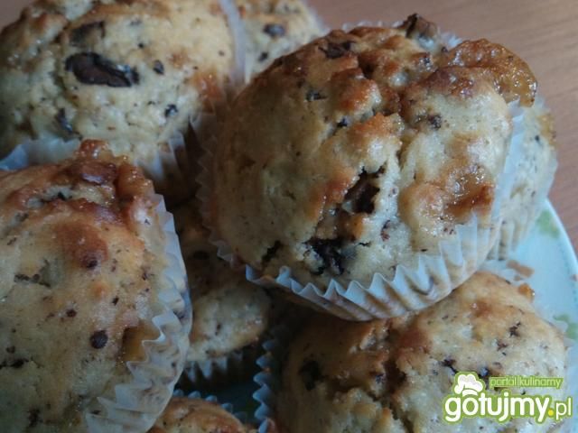 Muffinki z marcepanem w czekoladzie Muffinki z marcepanem w czekoladzie