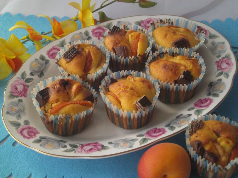 Muffinki z morelami i Prince Polo Muffinki z morelami i Prince Polo