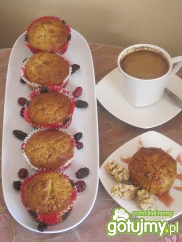 Muffinki z musli, granolą  Muffinki z musli, granolą